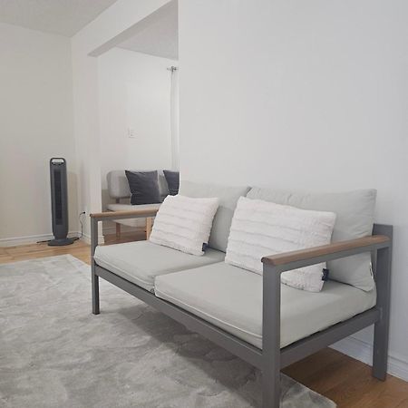 Modern Bright Cozy 3Bed 3Bath Vacation House In Ajax, Greater Toronto Area Gta, On, Canada Eksteriør billede