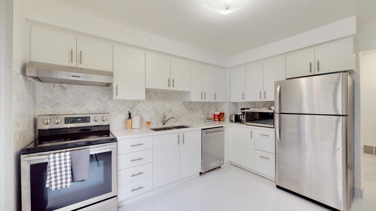 Modern Bright Cozy 3Bed 3Bath Vacation House In Ajax, Greater Toronto Area Gta, On, Canada Eksteriør billede