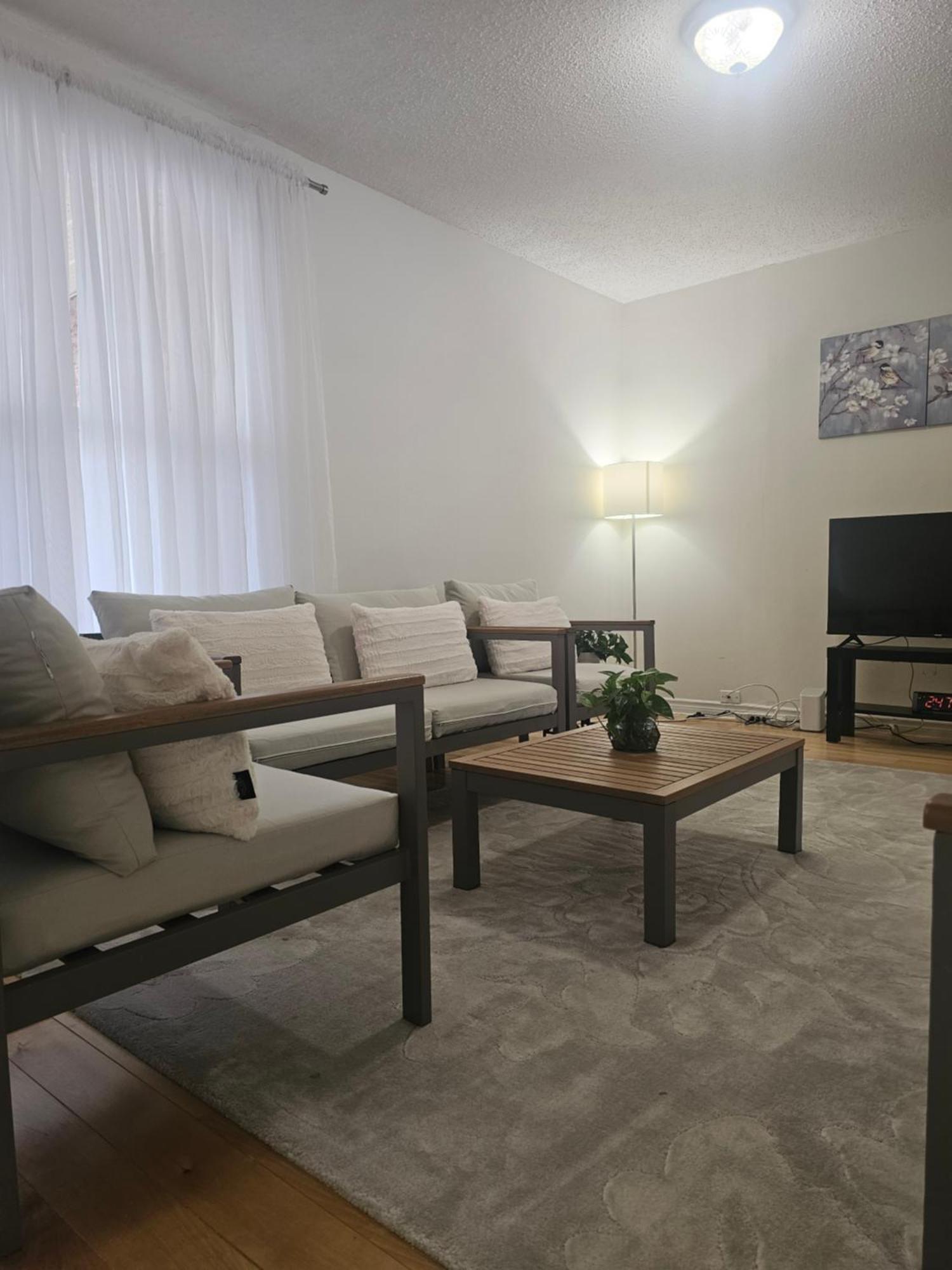 Modern Bright Cozy 3Bed 3Bath Vacation House In Ajax, Greater Toronto Area Gta, On, Canada Eksteriør billede